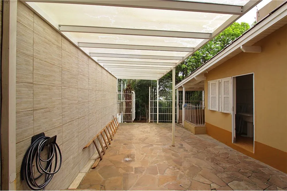 MFDF 185 Casa 610221046-2 - REMAX Donno Exclusividades