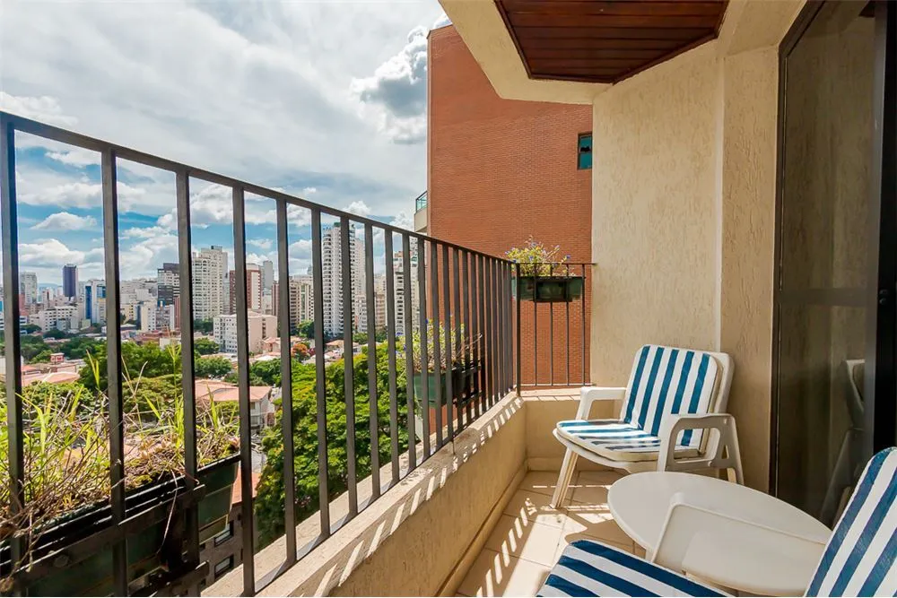 PDER 41 Apto 601081044-21 - REMAX Lepex Exclusividades