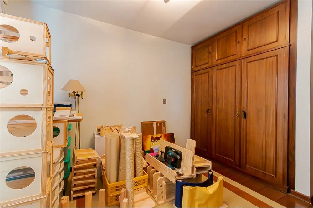 PDER 41 Apto 601081044-21 - REMAX Lepex Exclusividades