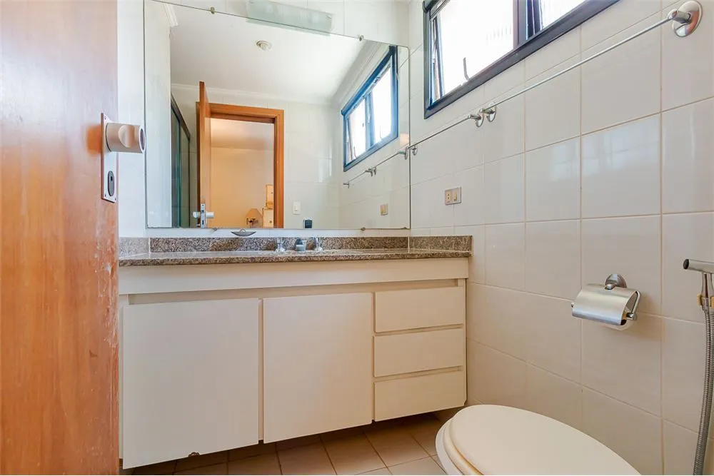 PDER 41 Apto 601081044-21 - REMAX Lepex Exclusividades