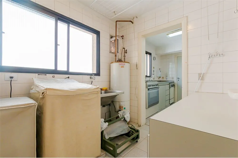PDER 41 Apto 601081044-21 - REMAX Lepex Exclusividades