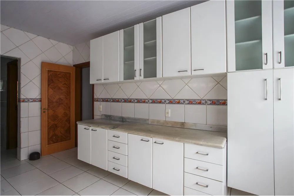 VMDJ 143 601261073-11 - REMAX Terra Exclusividades