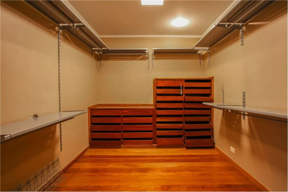 VMDJ 143 601261073-11 - REMAX Terra Exclusividades