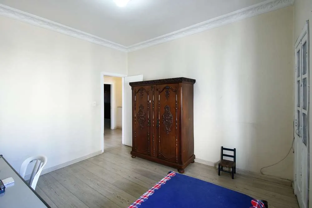 II 1972 Prédio 601971014-156 - REMAX Empire Exclusividades