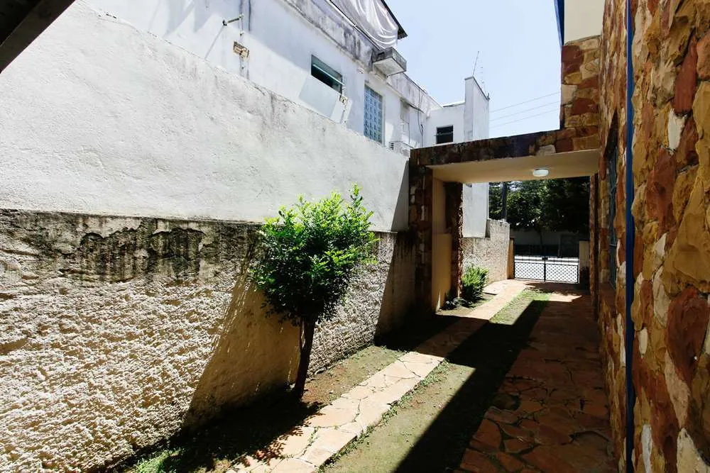 II 1972 Prédio 601971014-156 - REMAX Empire Exclusividades
