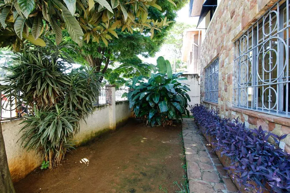 II 1972 Prédio 601971014-156 - REMAX Empire Exclusividades