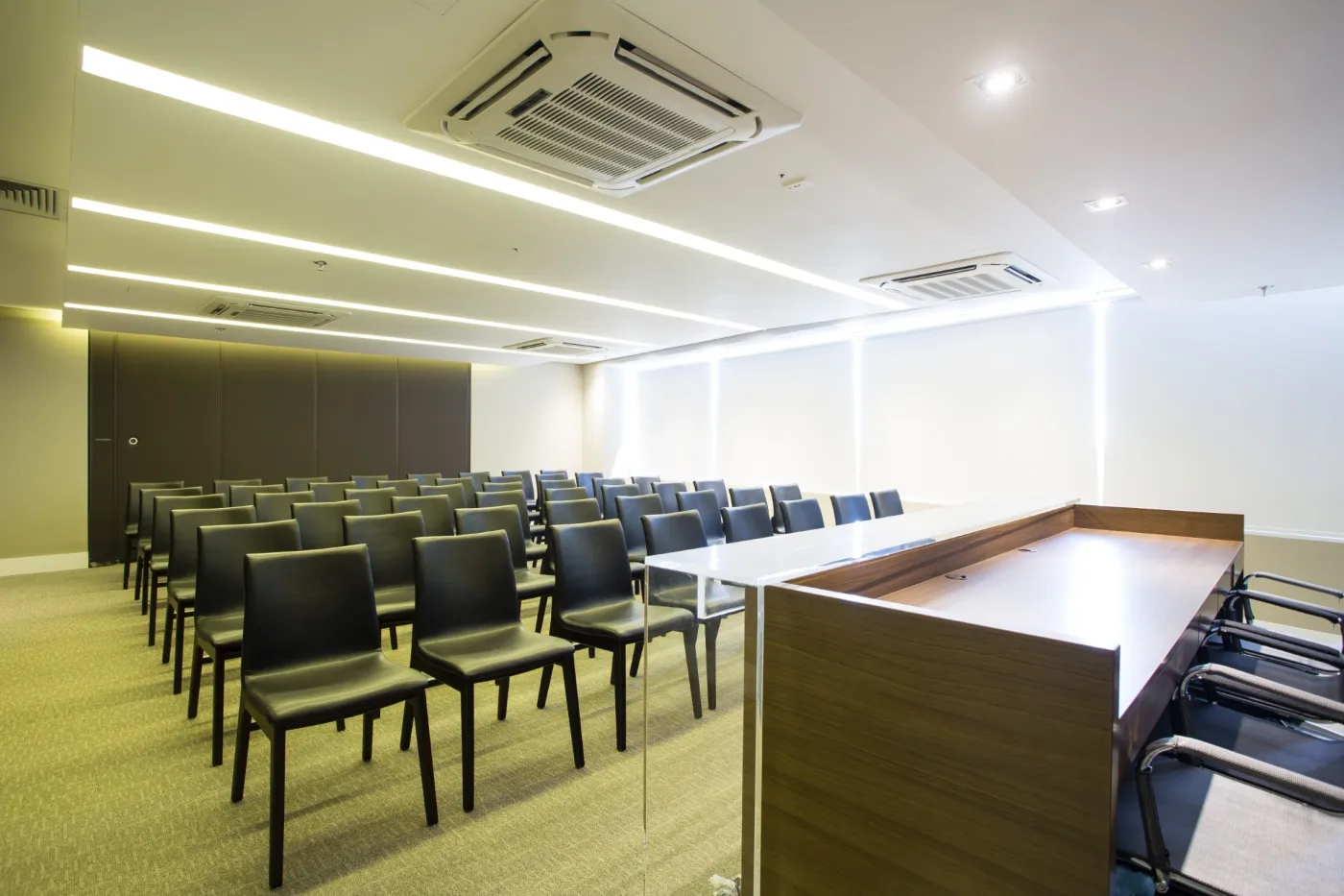 Trend Nova Carlos Gomes Offices - Maiojama