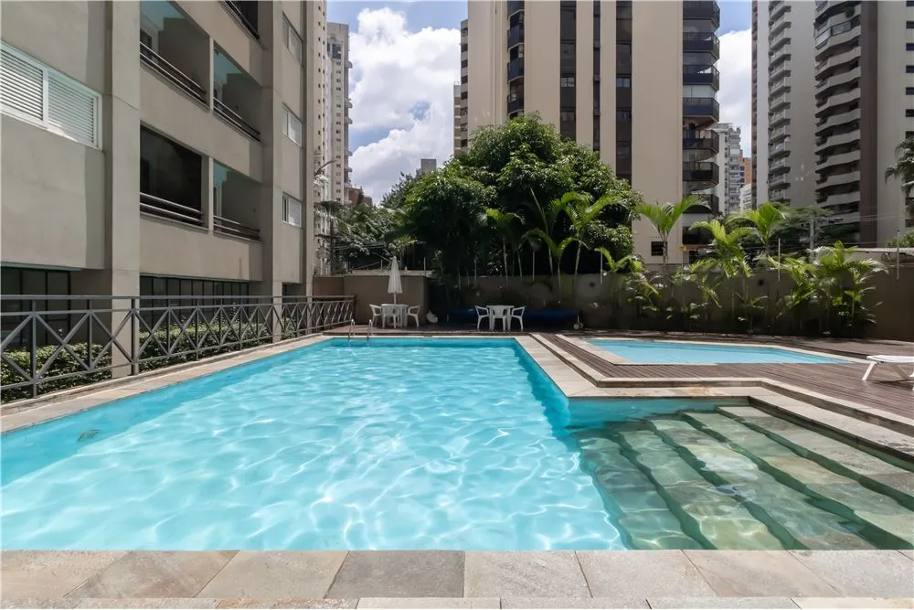 MT 536 Apto 601721030-4 - REMAX Front Exclusividades