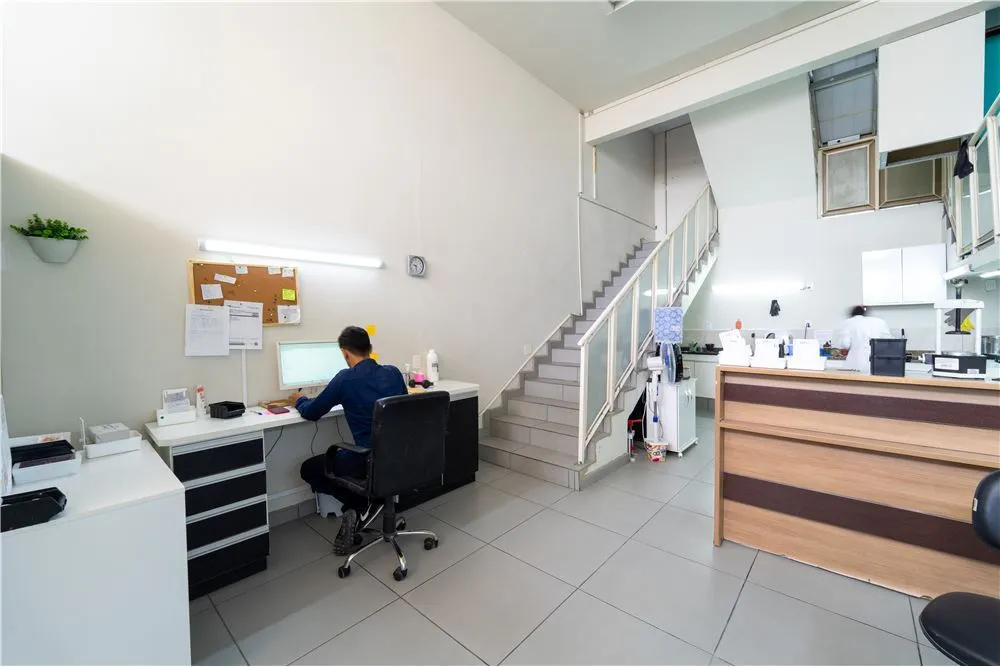 CVJJR 1026 Prédio 690591010-28 - REMAX Máxima Exclusividades
