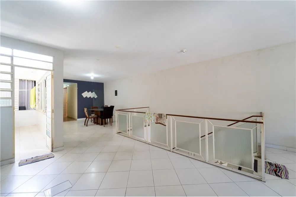 CVJJR 1026 Prédio 690591010-28 - REMAX Máxima Exclusividades