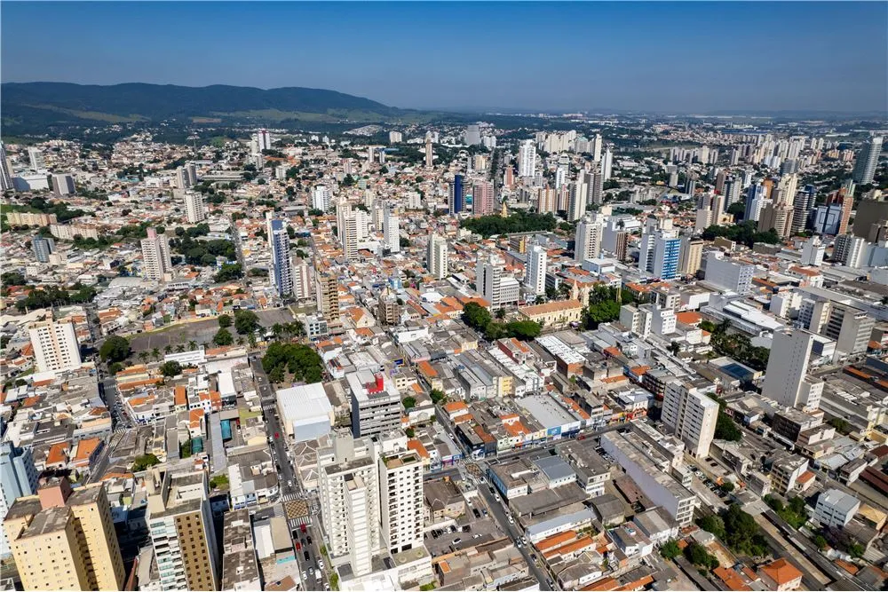 CVJJR 1026 Prédio 690591010-28 - REMAX Máxima Exclusividades