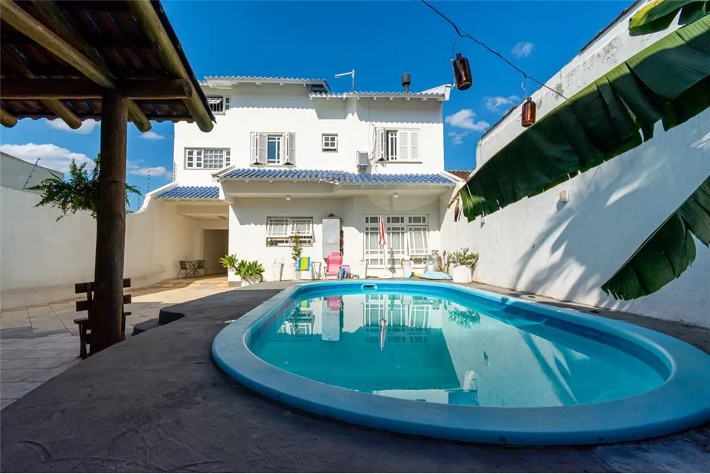 MDVDB 184 Casa 610241026-8 - REMAX 520 Exclusividades