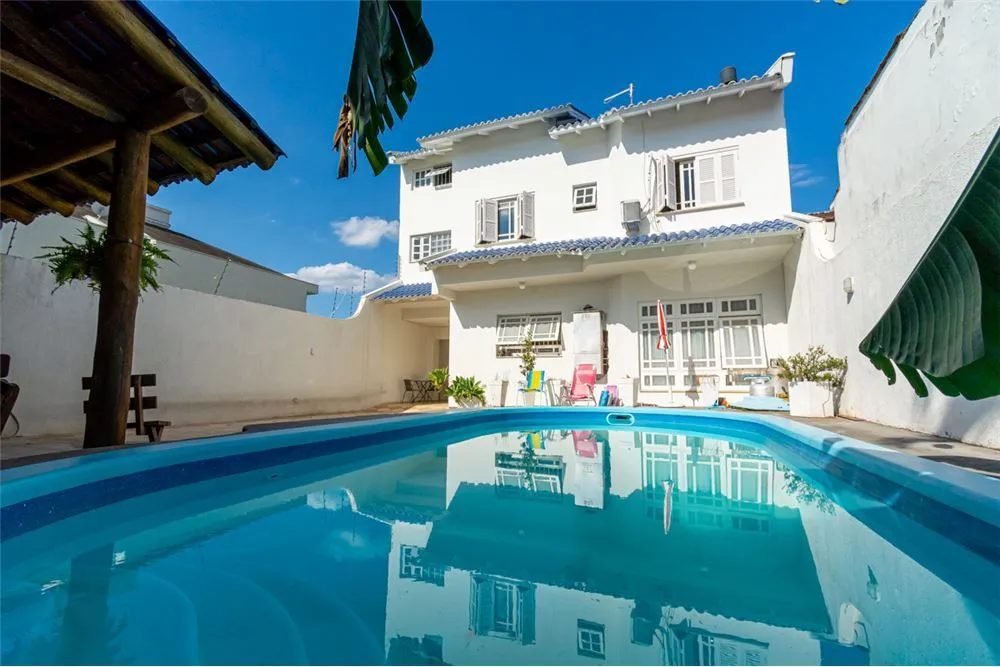 MDVDB 184 Casa 610241026-8 - REMAX 520 Exclusividades