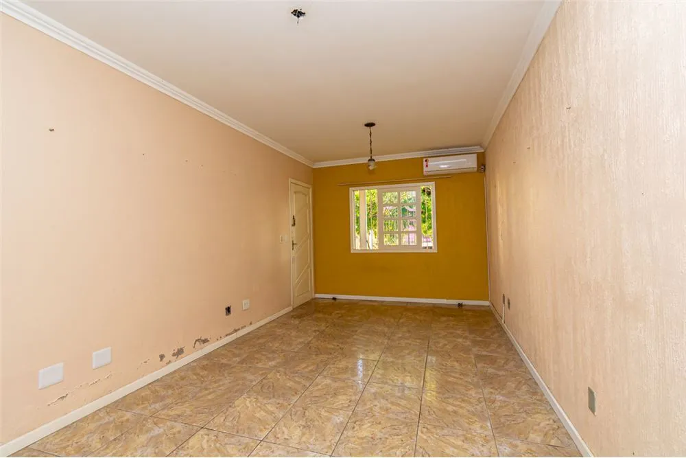 HDG 81 Casa 610241030-4 - REMAX 520 Exclusividades