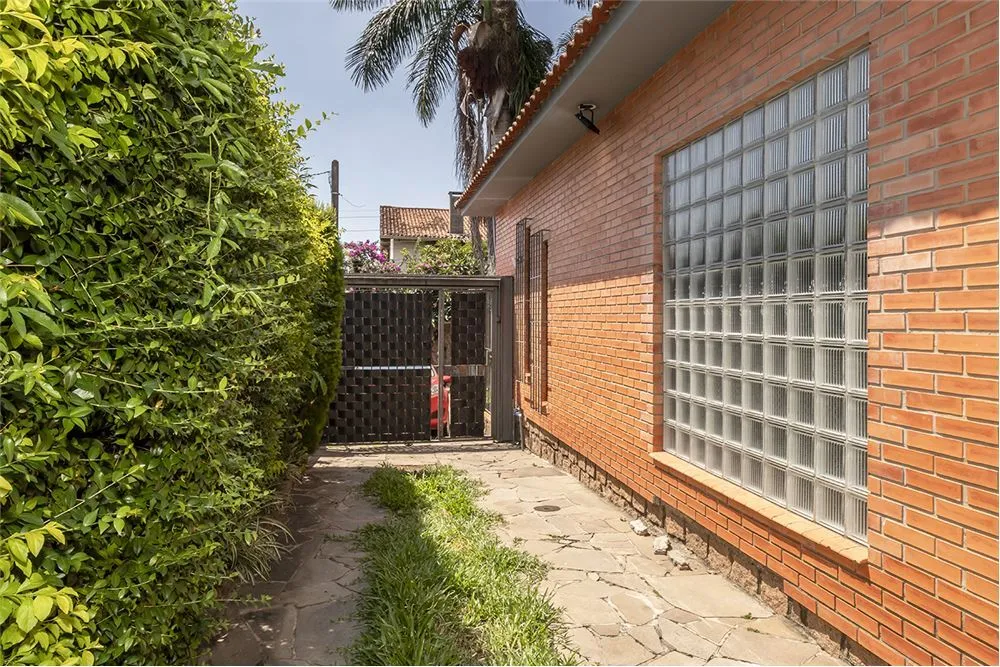 TFPFC 112 Casa 610221042-18 - REMAX Donno Exclusividades