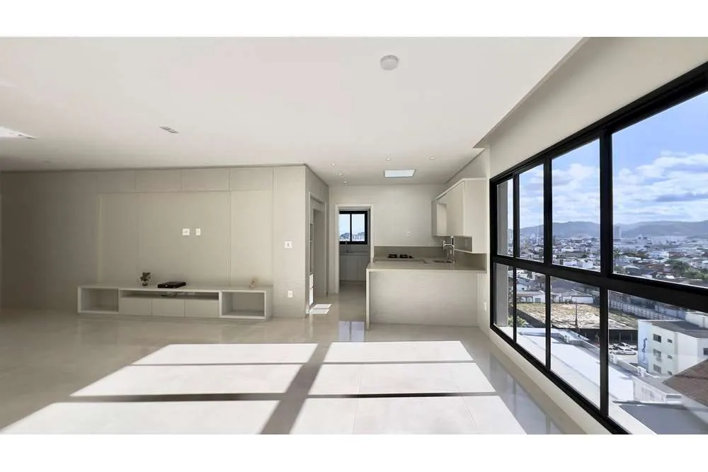 C2 447 Apto 590231010-86 - REMAX Dream On Exclusividades