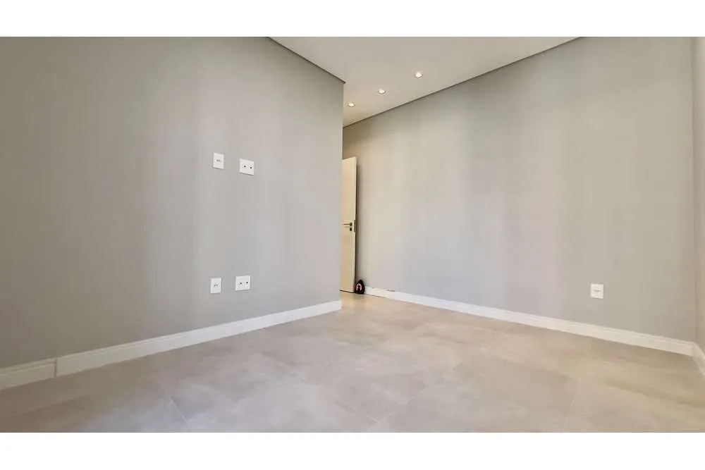 C2 447 Apto 590231010-86 - REMAX Dream On Exclusividades