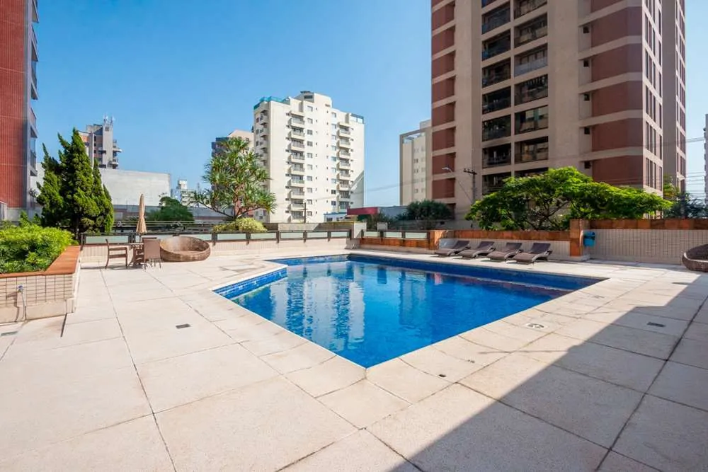SPP 688 Apto 601081044-30 - REMAX Lepex Exclusividades