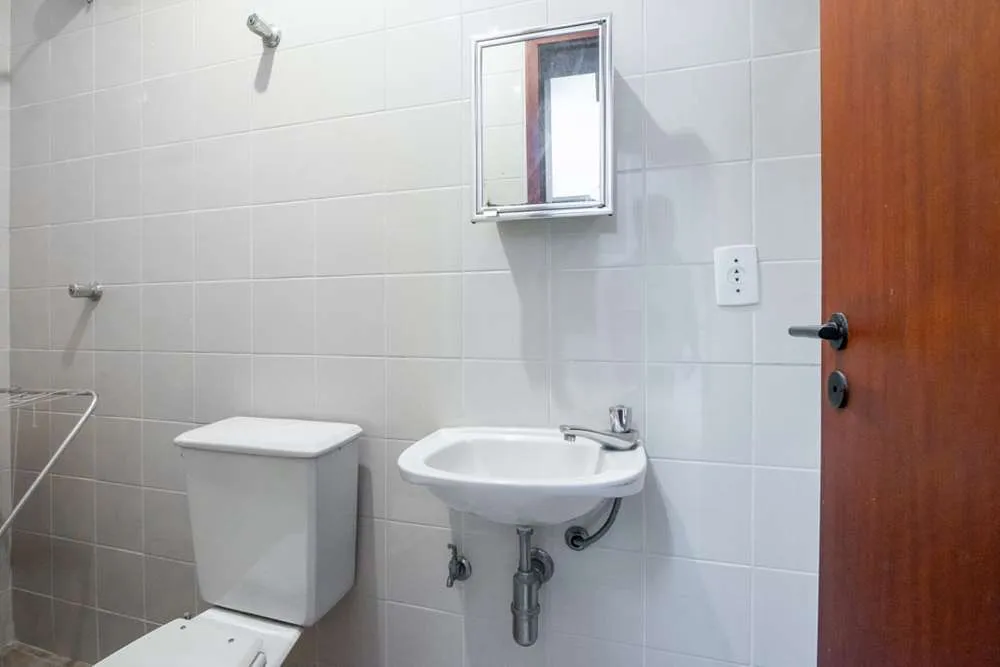 SPP 688 Apto 601081044-30 - REMAX Lepex Exclusividades