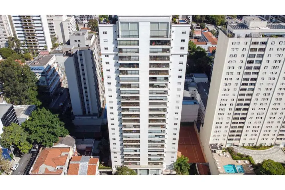 PAG 855 Apto 601081044-33 - REMAX Lepex Exclusividades