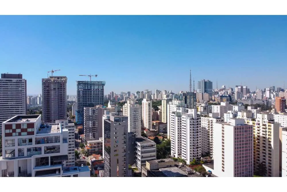 PAG 855 Apto 601081044-33 - REMAX Lepex Exclusividades