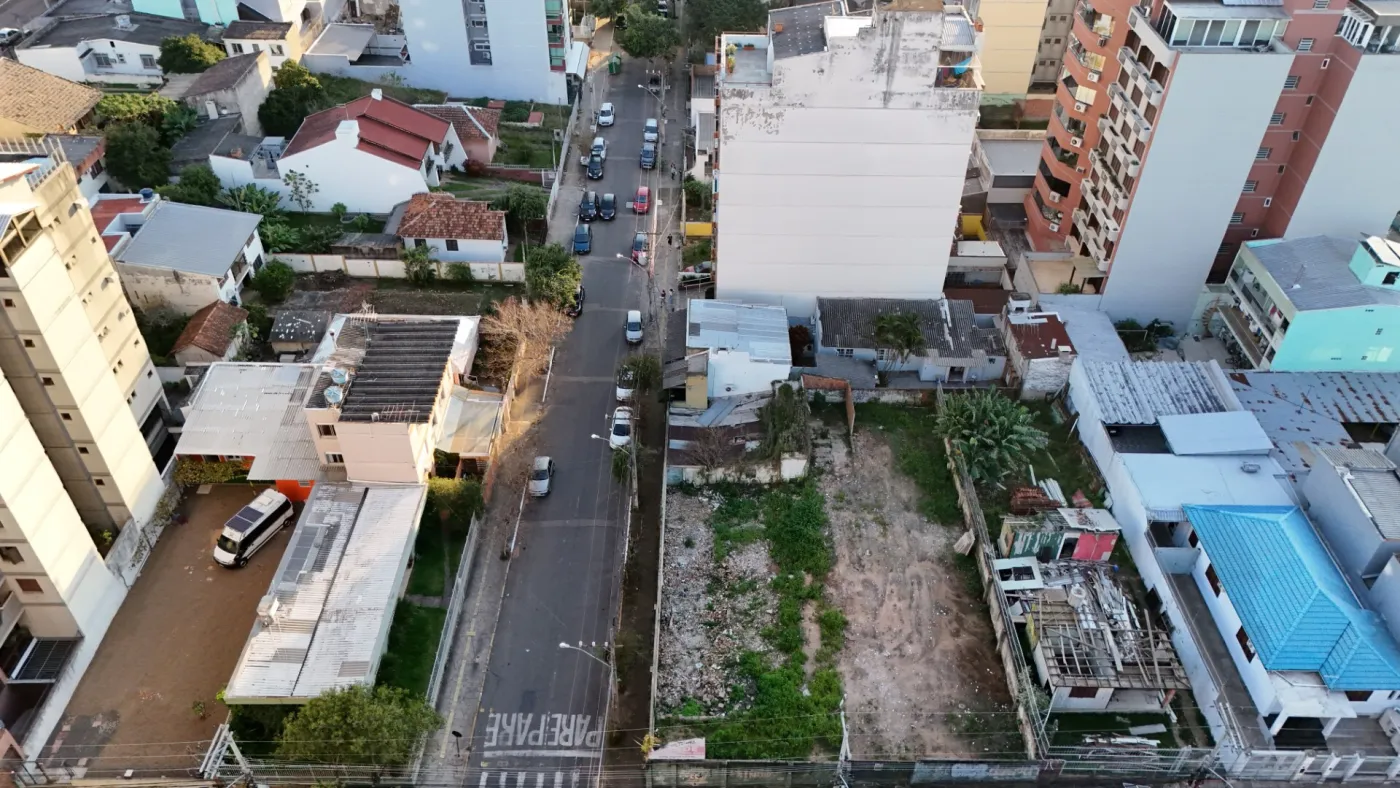CC 162 Terreno - Engemold Dações