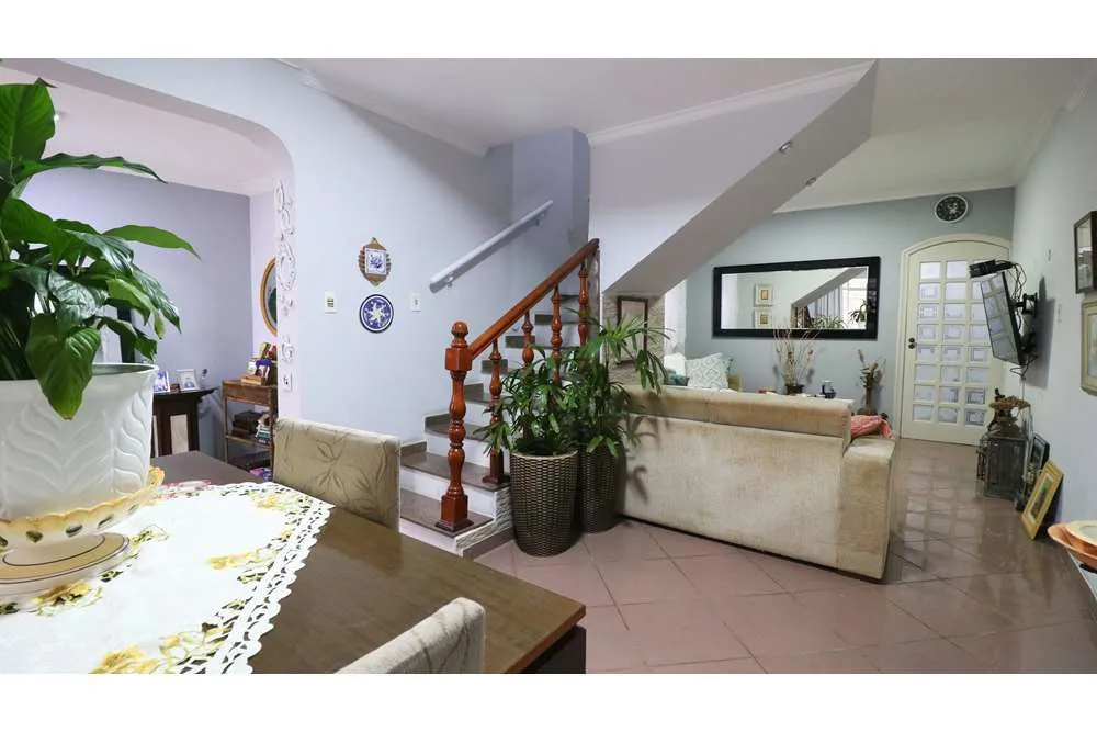 CBRDI 932 Casa 601361048-2 - REMAX Trio Exclusividades