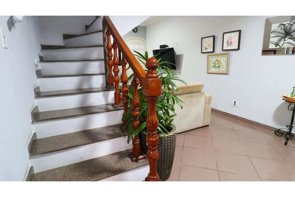 CBRDI 932 Casa 601361048-2 - REMAX Trio Exclusividades