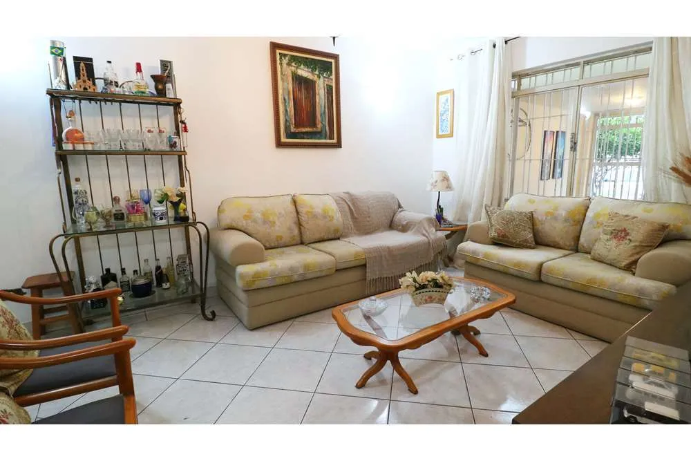 CSA(SPMEDAD 98 Casa 601361048-9 - REMAX Trio Exclusividades