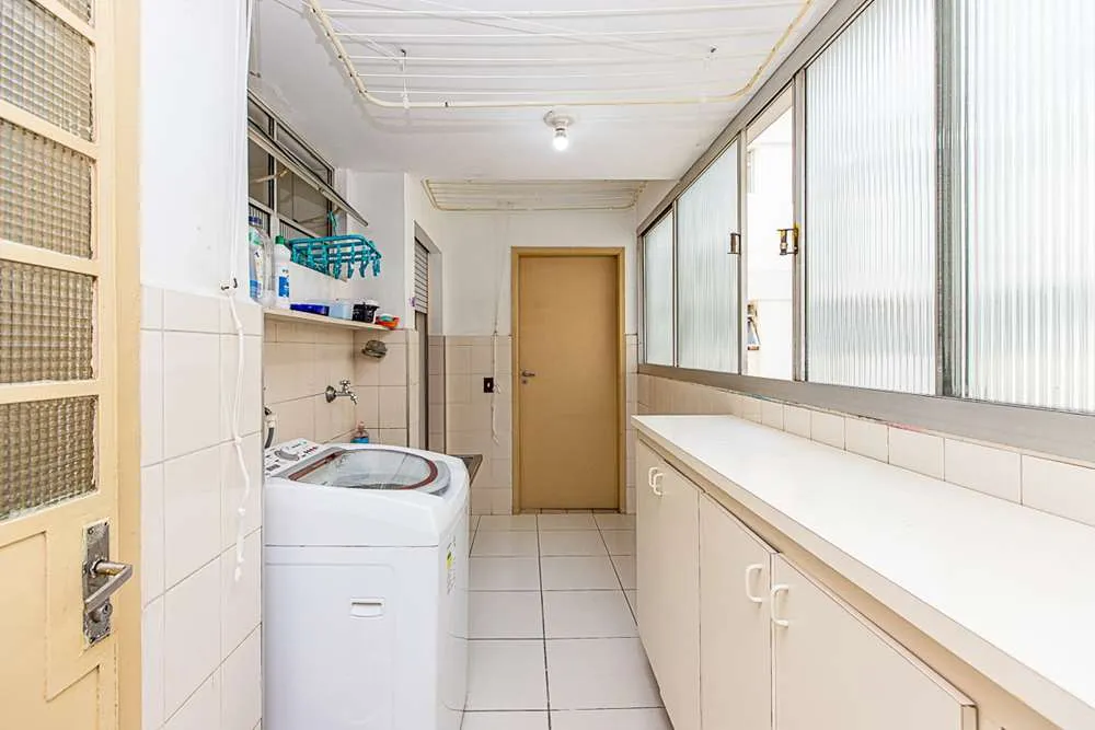 PCEL 574 Apto 601241030-4 - REMAX Ville Exclusividades