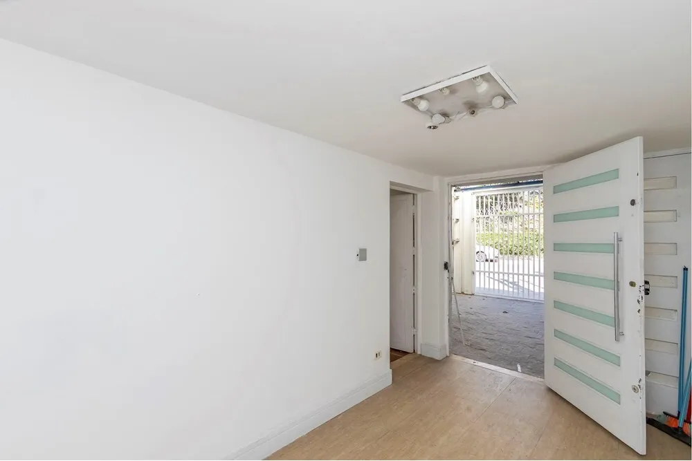 CBJDSJ 197 Loja 601361003-132 - REMAX Trio Exclusividades