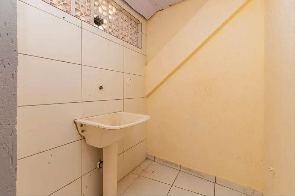 CBJDSJ 197 Loja 601361003-132 - REMAX Trio Exclusividades