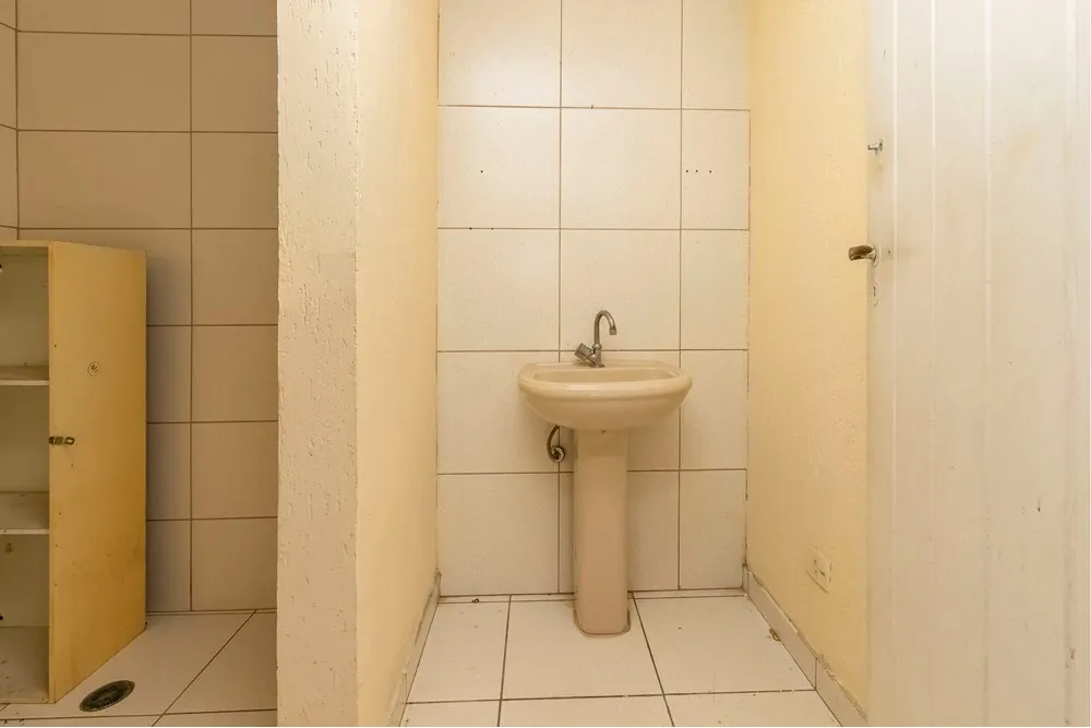 CBJDSJ 197 Loja 601361003-132 - REMAX Trio Exclusividades