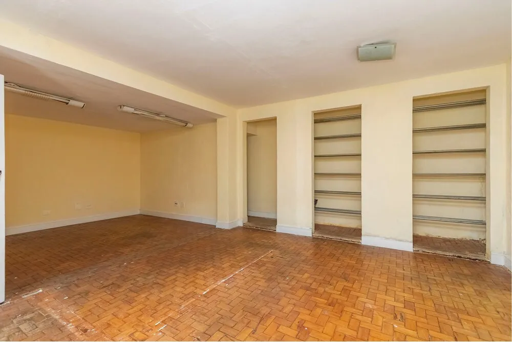 CBJDSJ 197 Loja 601361003-132 - REMAX Trio Exclusividades