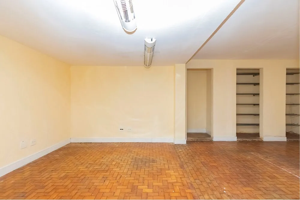 CBJDSJ 197 Loja 601361003-132 - REMAX Trio Exclusividades