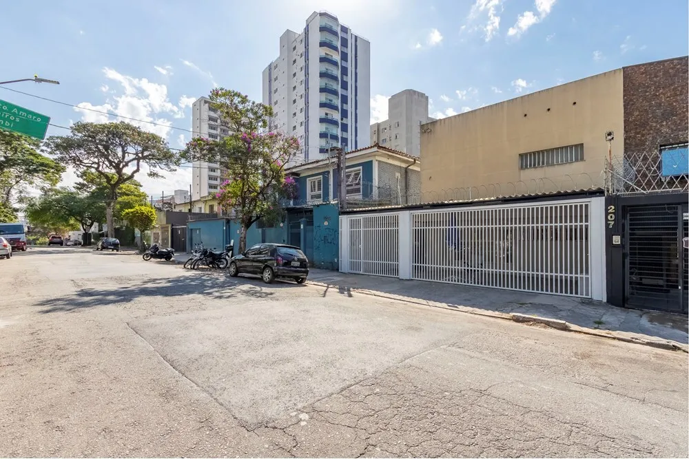 CBJDSJ 197 Loja 601361003-132 - REMAX Trio Exclusividades