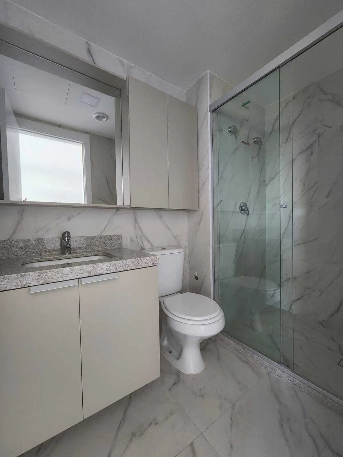 Float Residences - Cyrela Goldsztein