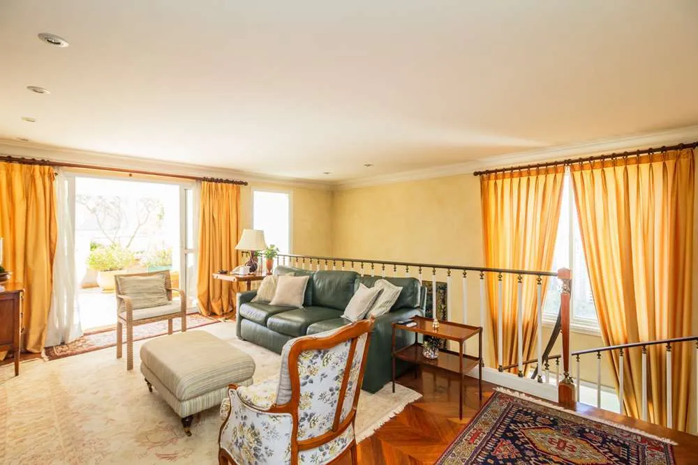 VAJG 512 Apto 601361044-23 - REMAX Trio Exclusividades