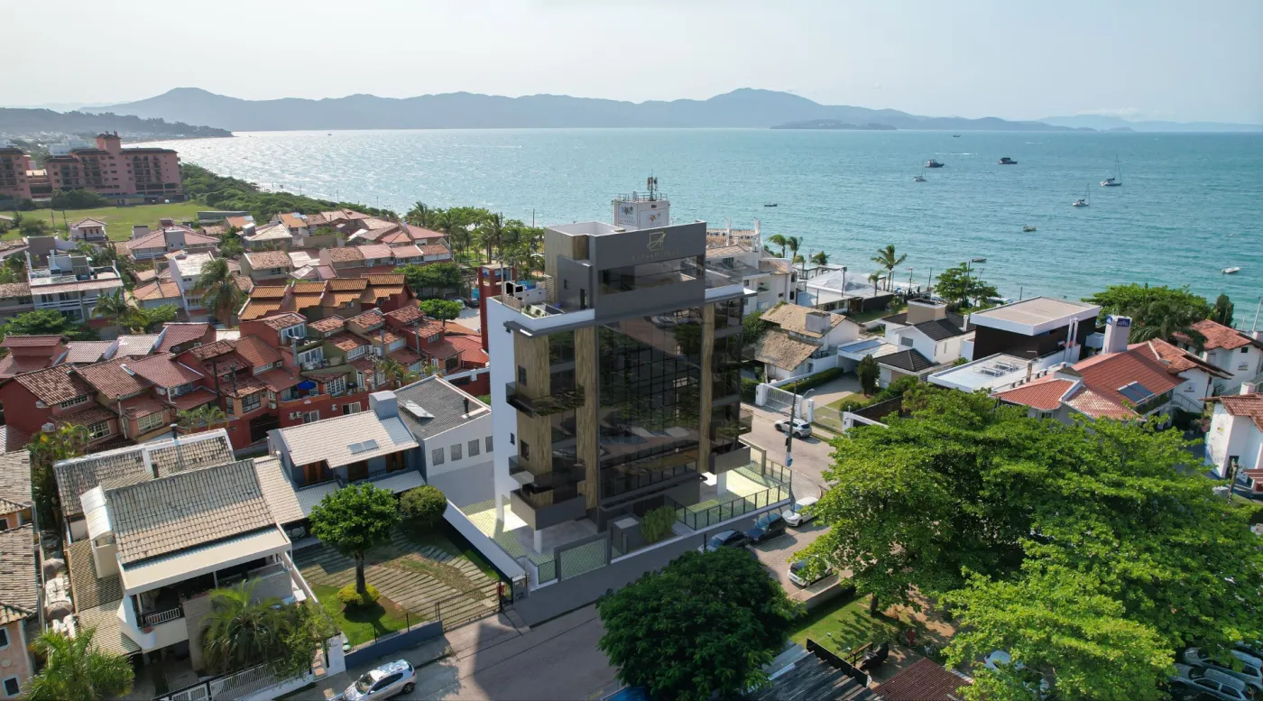 Authentique - Agnes Construção