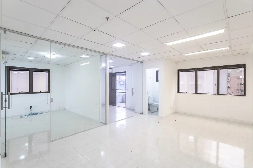 JPBLA 2503 Sala 601241006-29 - REMAX Ville Exclusividades