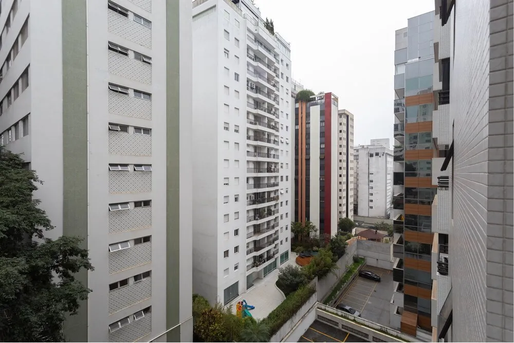 JPBLA 2503 Sala 601241006-29 - REMAX Ville Exclusividades
