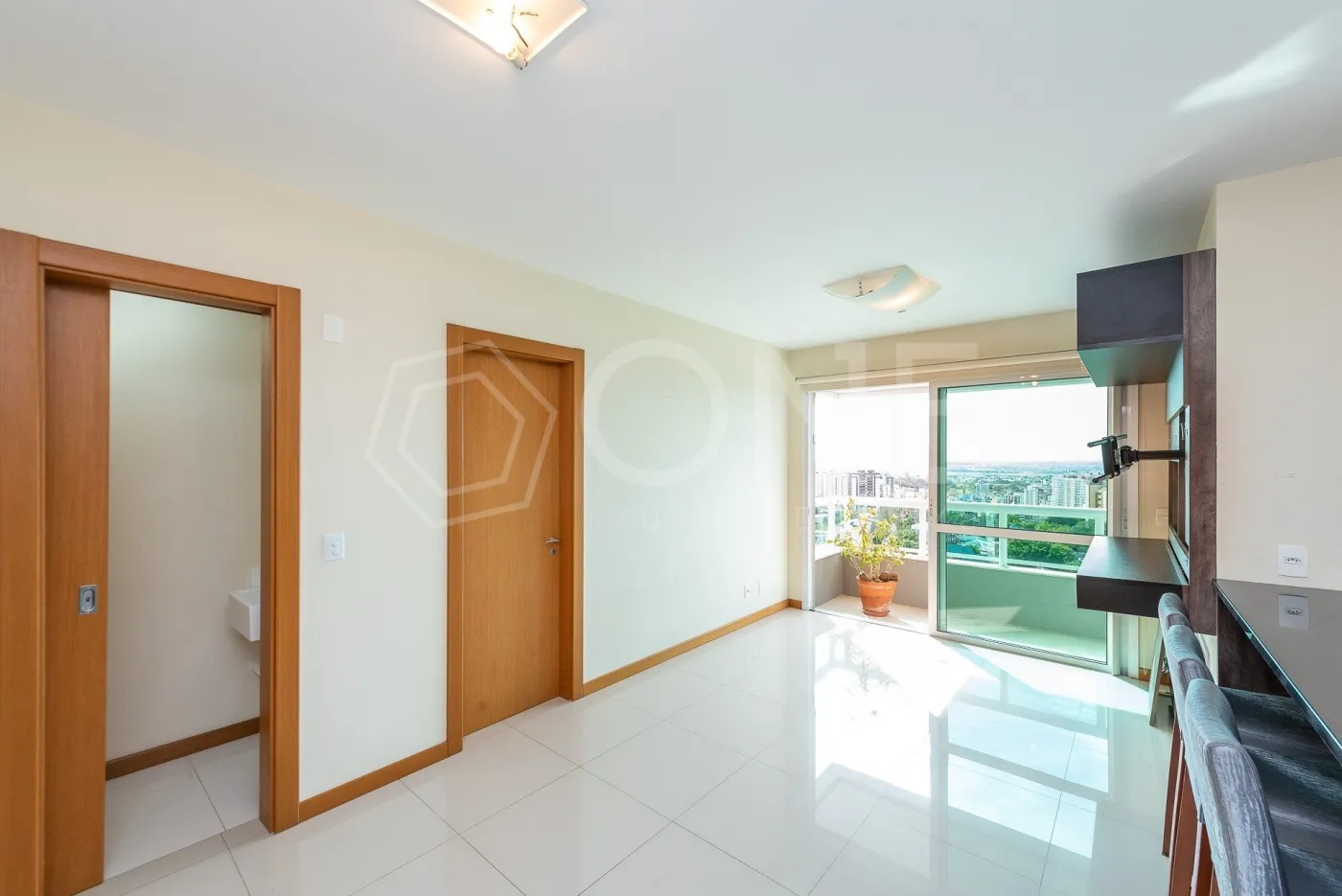 Parigi Residence Service Apto ONE20229 - One Imoveis de Luxo Exclusividades