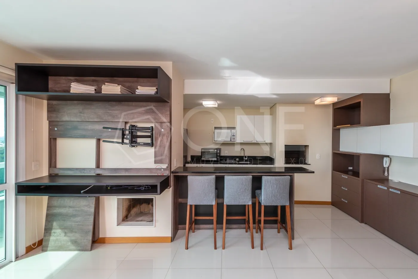 Parigi Residence Service Apto ONE20229 - One Imoveis de Luxo Exclusividades