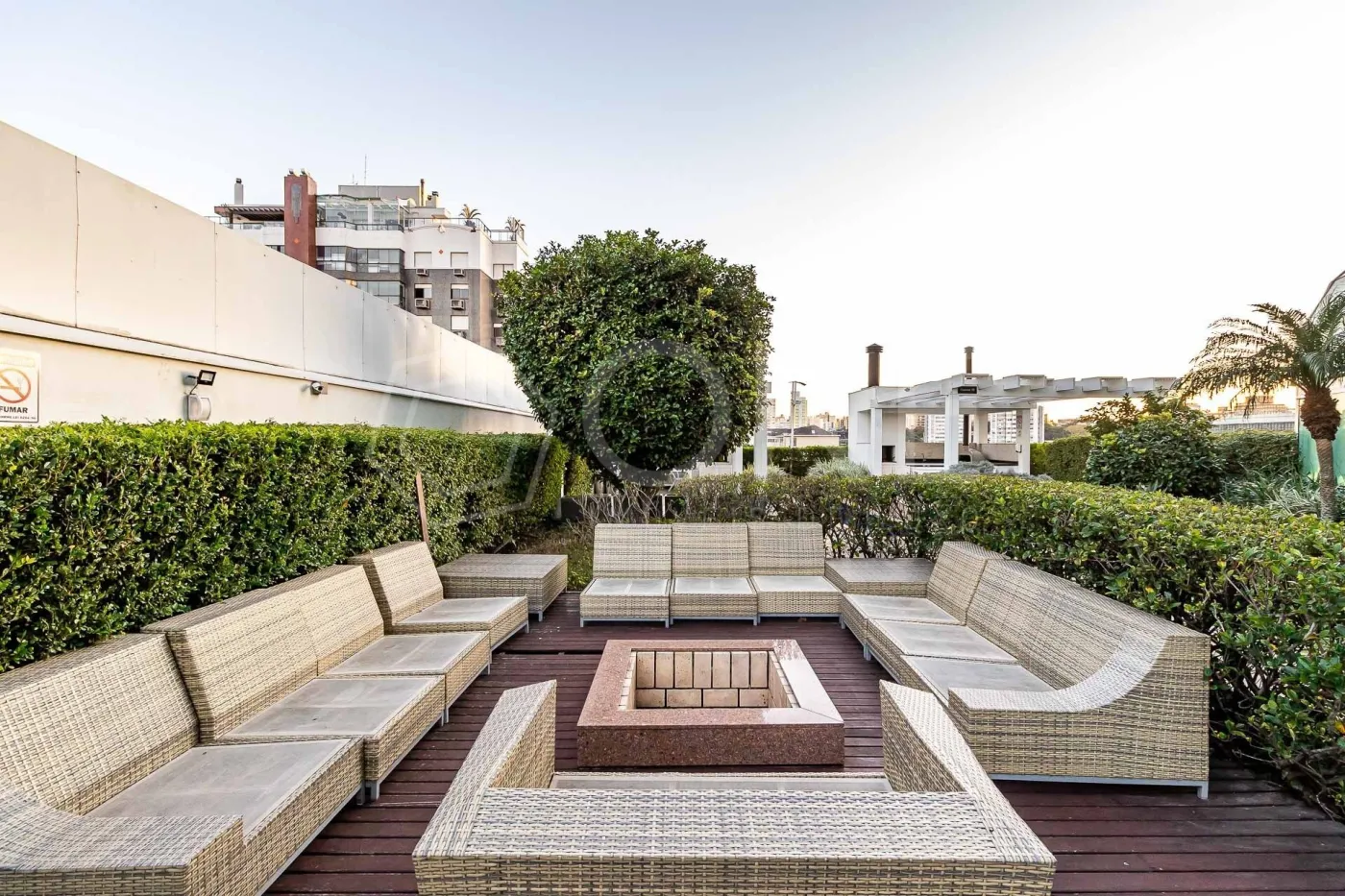 Parigi Residence Service Apto ONE20229 - One Imoveis de Luxo Exclusividades
