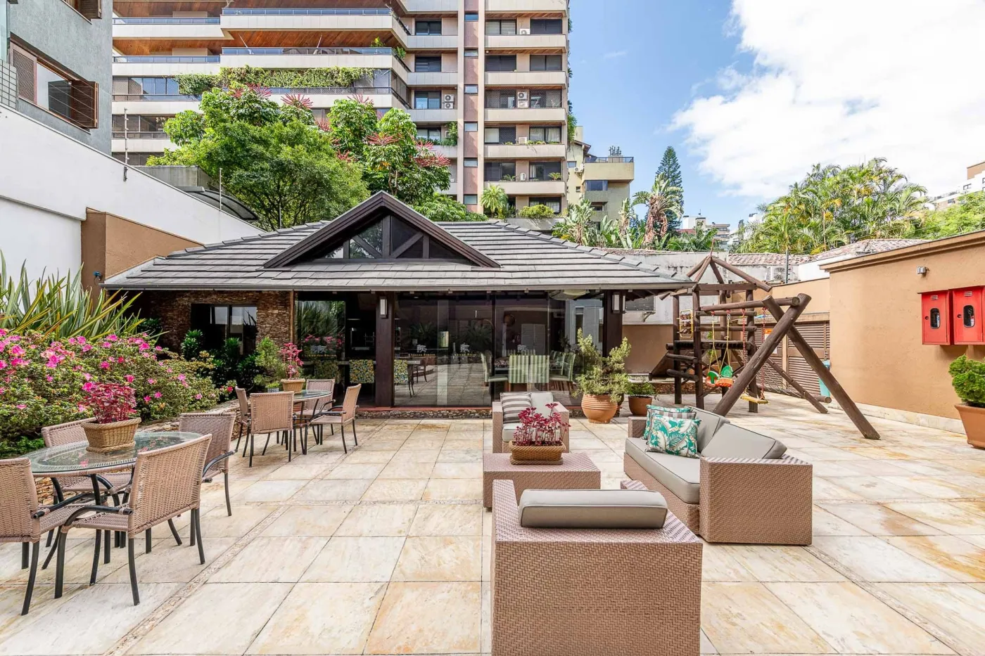 Chateau Breton Apto ONE24639 - One Imoveis de Luxo Exclusividades