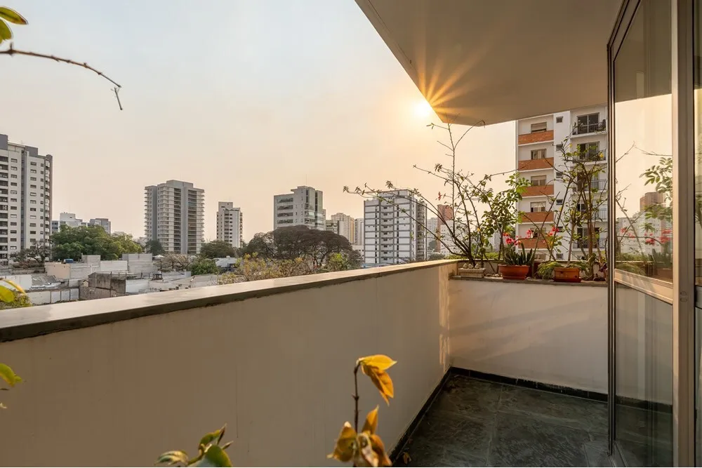 MP 853 Apto 601971032-79 - REMAX Empire Exclusividades
