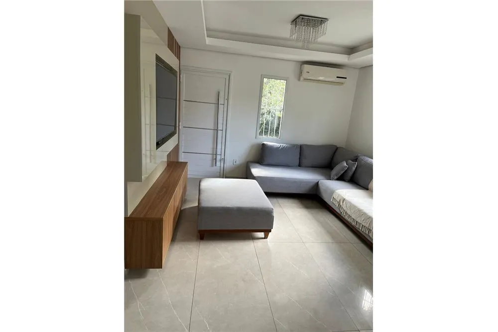SIM 260 612541001-76 - REMAX Street Exclusividades
