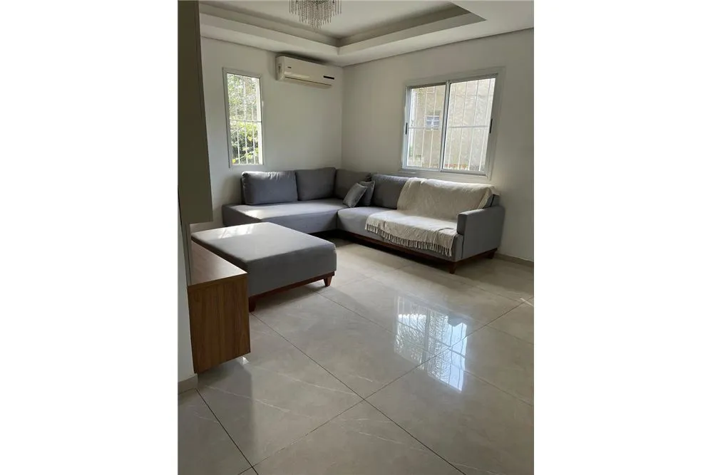 SIM 260 612541001-76 - REMAX Street Exclusividades