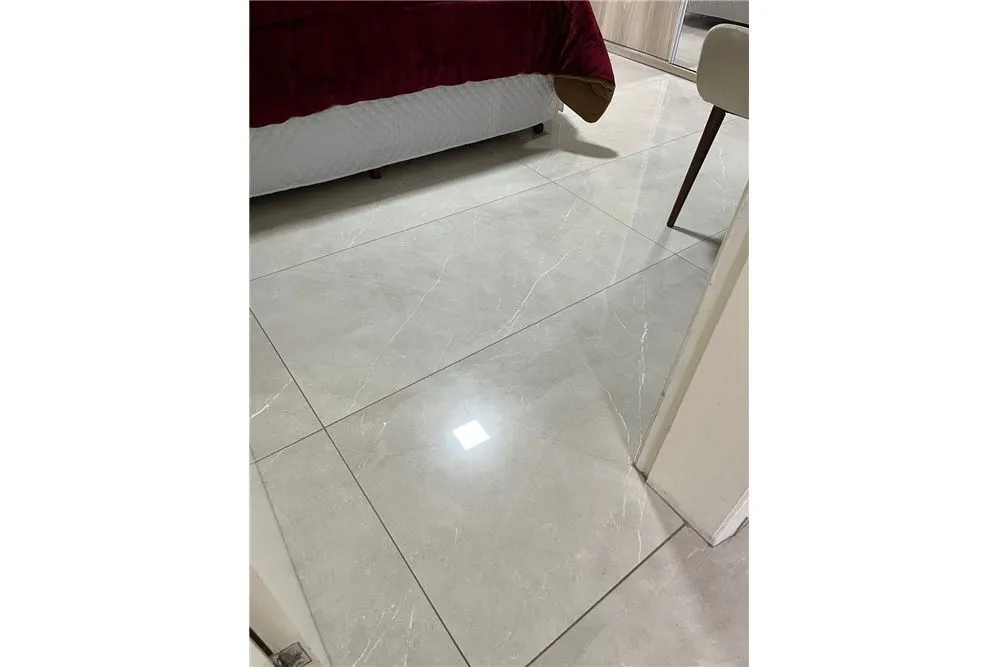 SIM 260 612541001-76 - REMAX Street Exclusividades