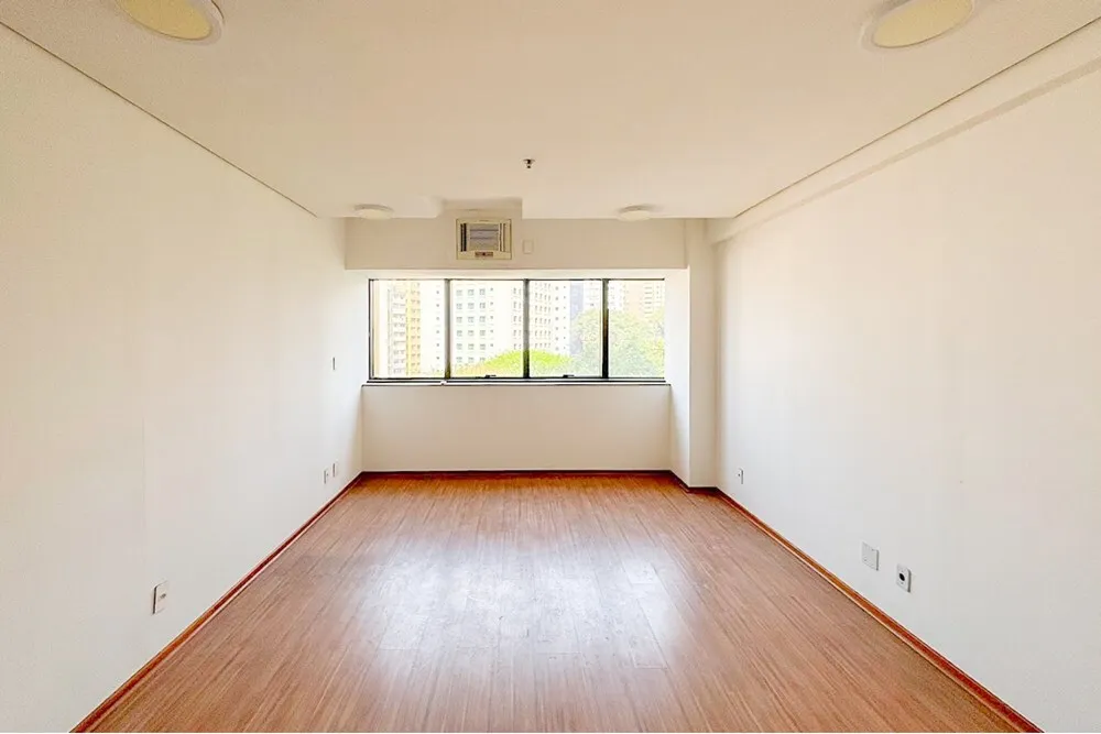 BVI 240 Sala 601401007-24 - REMAX Paradisus Exclusividades